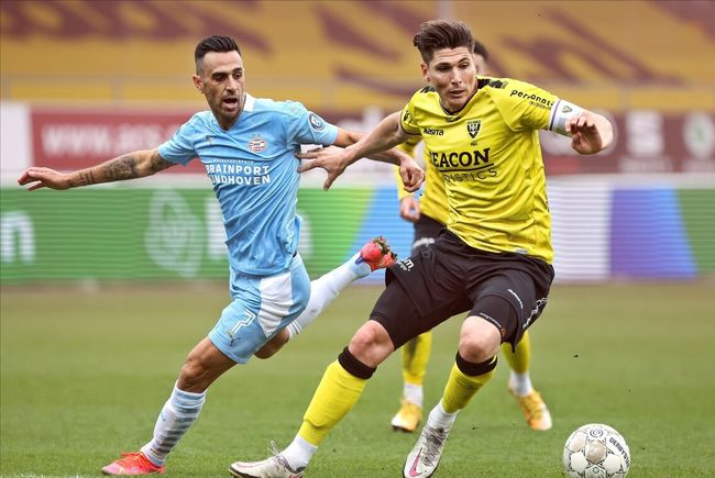 滑将解围球 滑将解围球