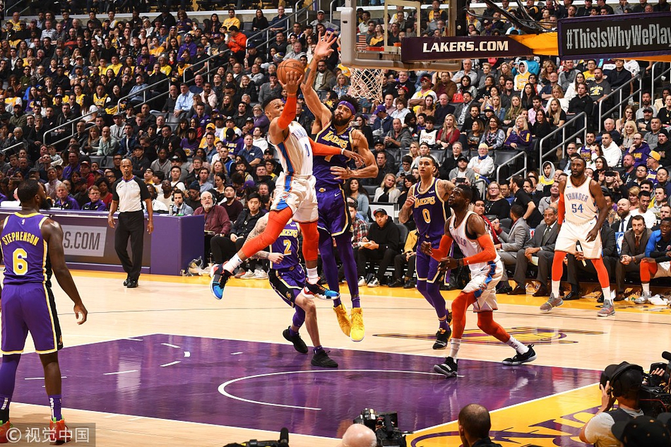 人民币81 人民币81