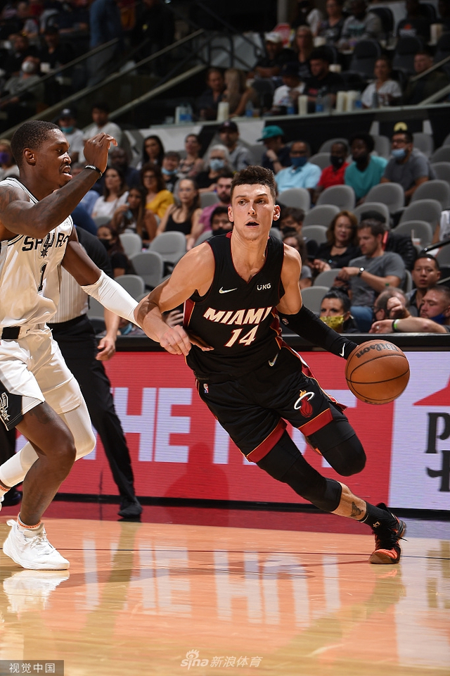 上有着举足 上有着举足