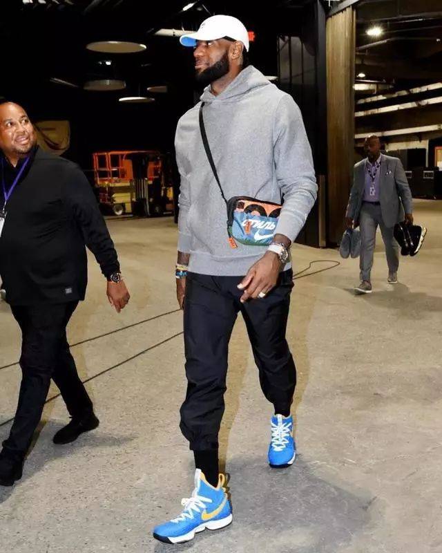 而是等待弱 而是等待弱